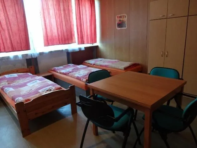 Monty * Ржичани